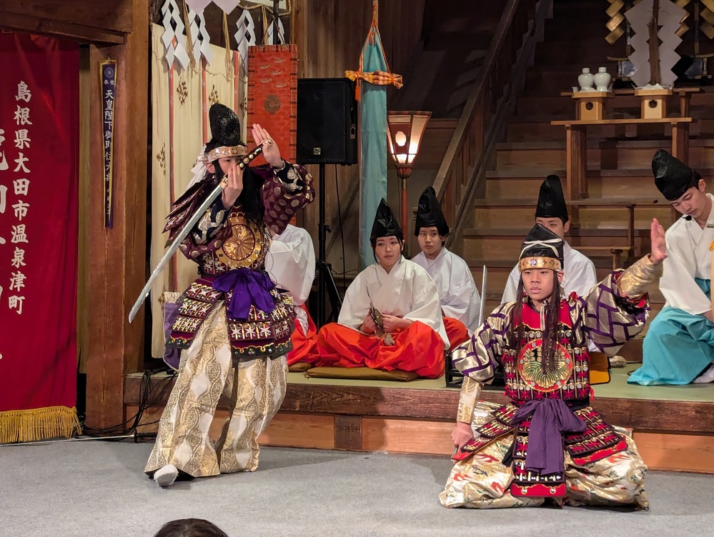 夜神楽８